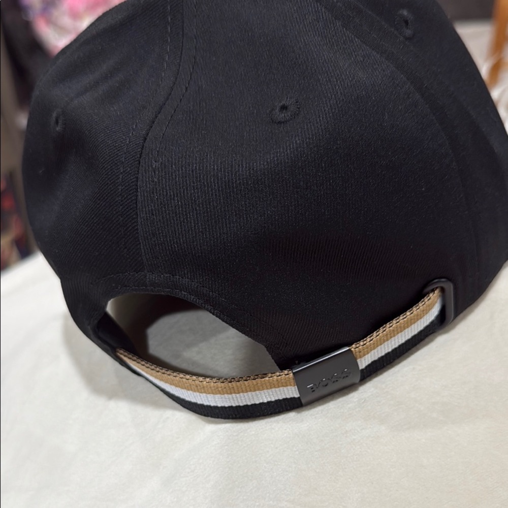 BOSS Designer Unisex Black Baseball Cap - Picture 4 of 4